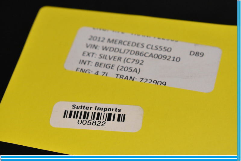 Load image into Gallery viewer, 12-18 Mercedes CLS550 CLS63 W218 Rear Right Side Quarter Window Glass Oem
