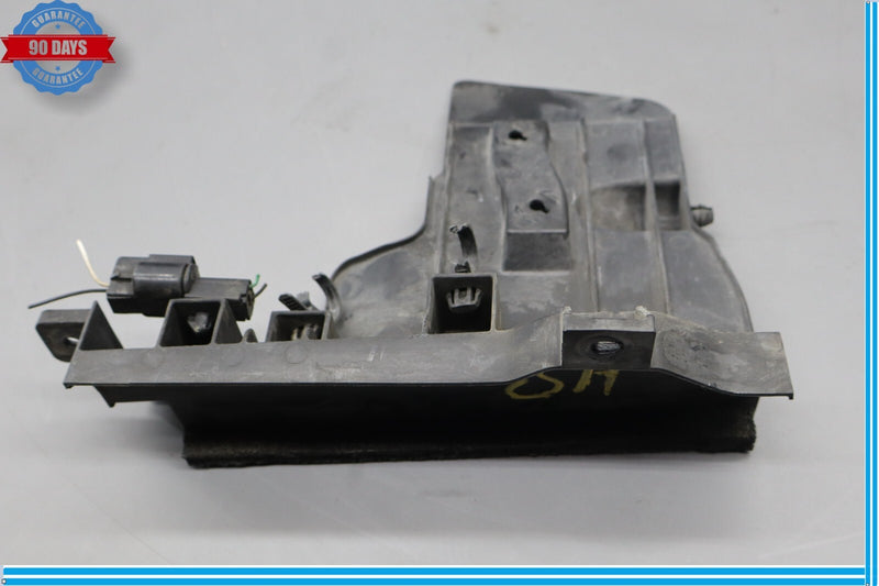 Load image into Gallery viewer, 15-17 Hyundai Genesis Front Right Passenger Side Engine Air Guard Oem
