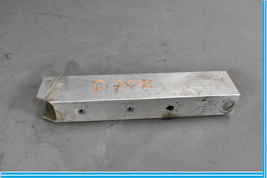 09-15 BMW 750Li 750i F01 F02 Front Right Bumper Bracket Lower Brace 7158872 Oem