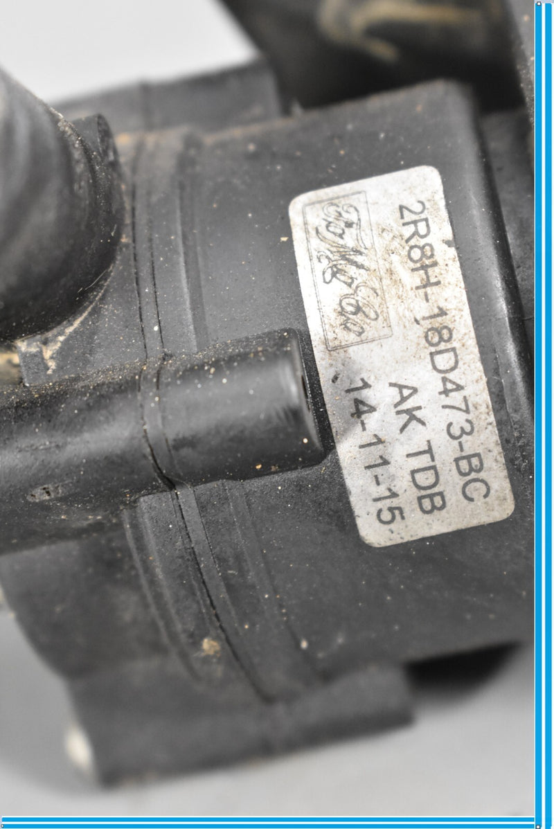 Load image into Gallery viewer, 04-09 Jaguar X350 XJ8 Supercharged HVAC Ac Air Conditioner Heater Water Pump Oem
