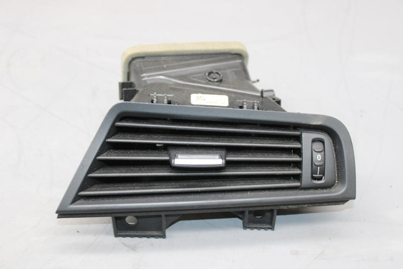 Load image into Gallery viewer, 11-16 BMW 528i 535i 550i Front Right Side Dash HVAC Outer Grille Air Vent Oem
