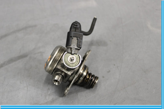 09-12 BMW 750i 750Li F01 F02 F10 High Pressure Fuel Pump 13517595339 Oem