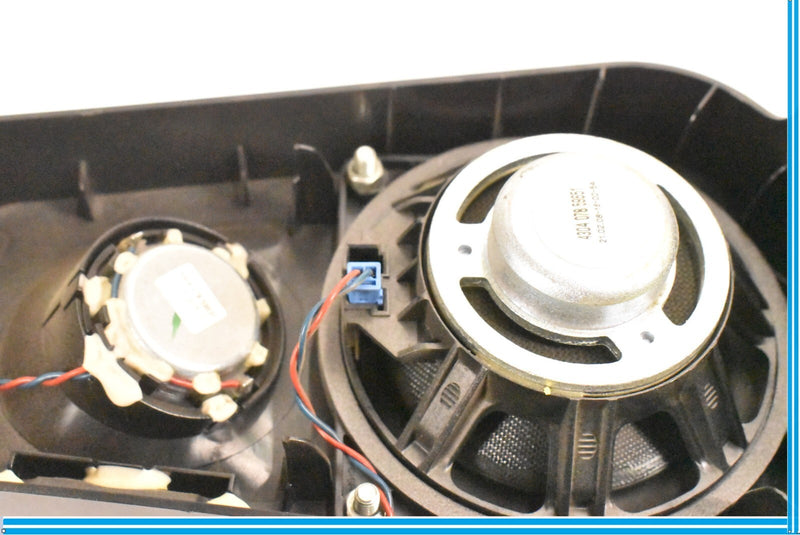 Load image into Gallery viewer, 07-10 BMW E70 X5 Stereo Audio Speaker RIght/Left 65136971883 OEM
