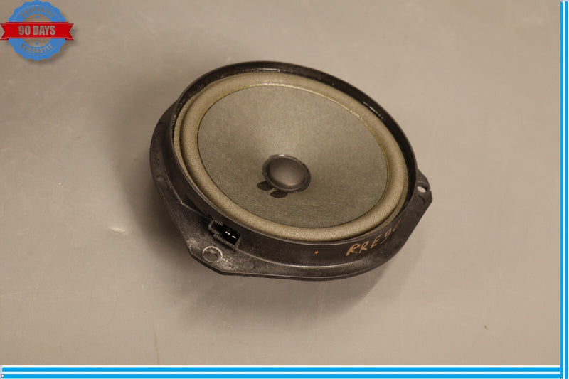 Load image into Gallery viewer, 14-22 Maserati Ghibli M157 Rear Right Side Door Speaker 675000292 Oem
