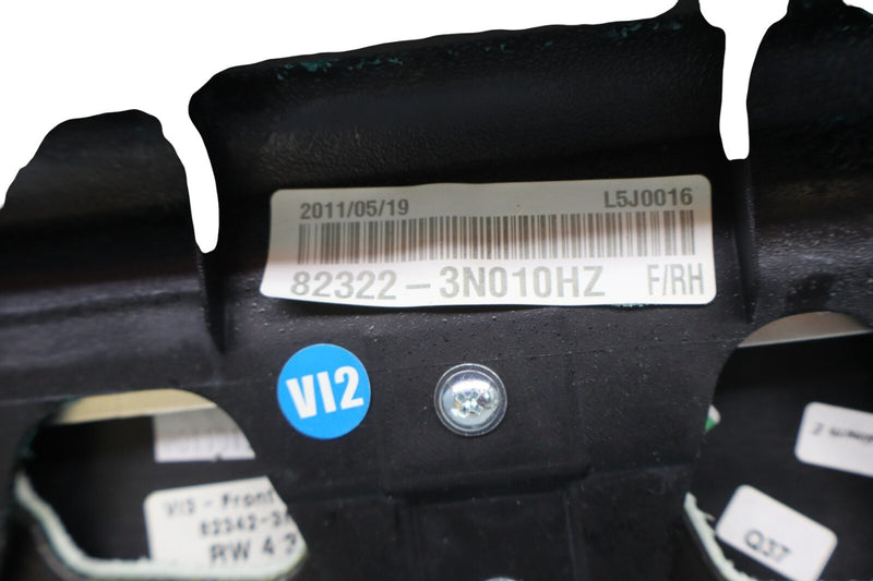 Load image into Gallery viewer, 11-13 Hyundai Equus SIG Front Right Passenger Side Interior Door Trim Panel Oem
