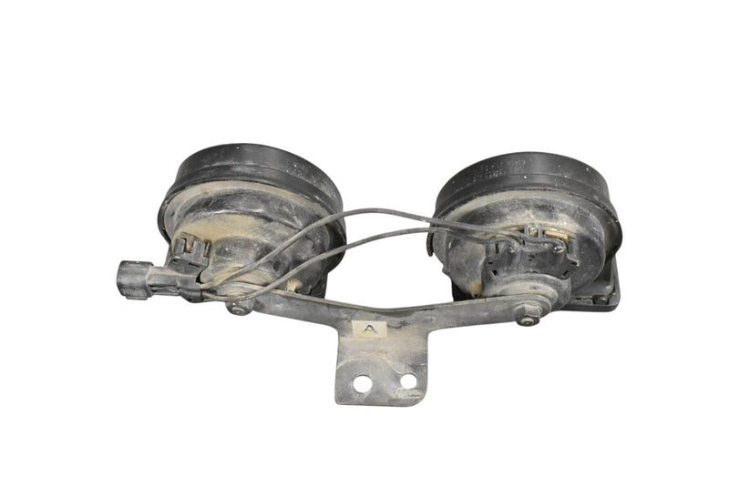 Load image into Gallery viewer, 12-15 Jaguar X250 XF XFR Left &amp; Right Low High Tone Signal Horn CX2313A803AD OEM
