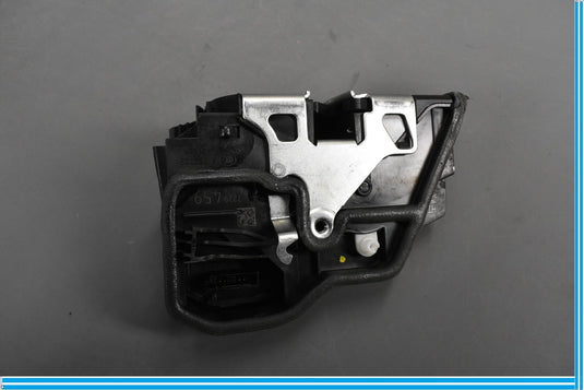 10-18 BMW F10 F01 F02 750i Rear Left Driver Auto Close Door Lock Actuator Oem