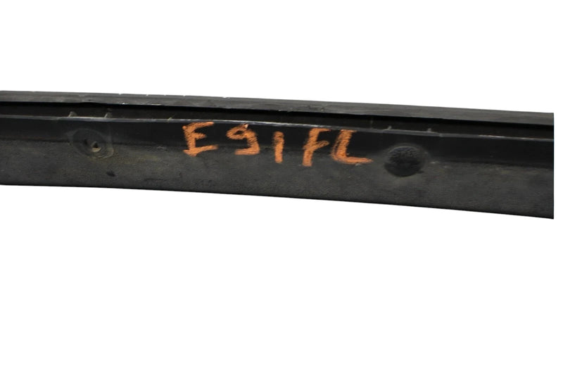 Load image into Gallery viewer, 03-09 Hummer H2 Front Left Driver Side Hood Flare Upper Cover Molding Black OEM
