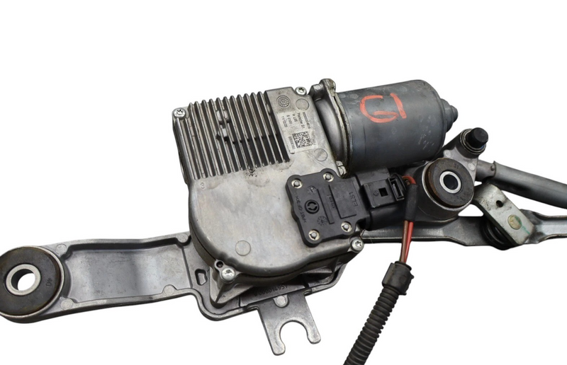 Load image into Gallery viewer, 10-13 Porsche Panamera 970 4S GTS Turbo S Windshield Wiper Motor 97062410502 Oem
