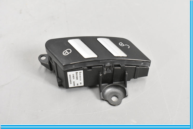 Load image into Gallery viewer, 07-14 Mercedes CL550 S550 W216 Front Right Passenger Door Lock Unlock Switch Oem
