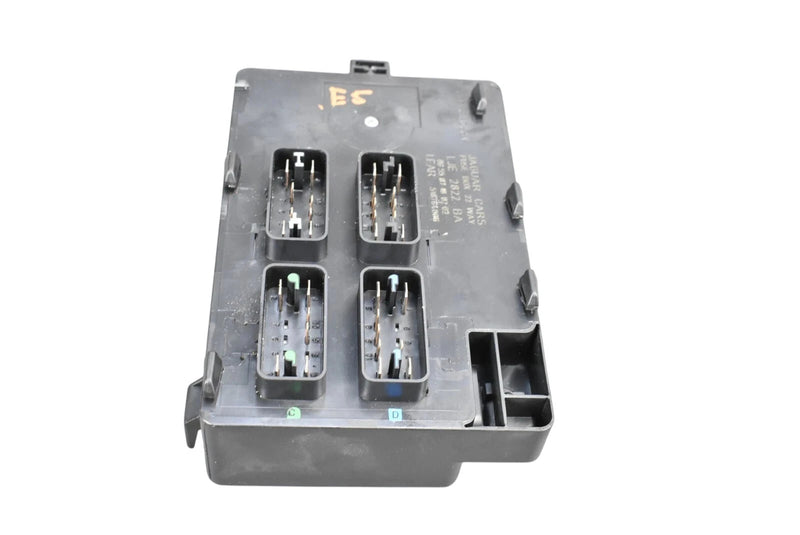 Load image into Gallery viewer, 00-03 Jaguar XKR XK8 X100 Rear Trunk Boot Fuse Relay Junction Box LJE2822BA Oem
