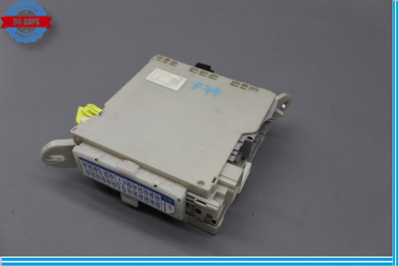 Load image into Gallery viewer, 07-12 Lexus XF40 LS460 LS460L Front Right Side Interior Fuse Relay Box Oem
