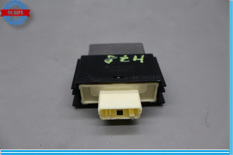 Load image into Gallery viewer, 07-09 Lexus LS460 Front Hazard Warning Signal Switch 84330-50010 Oem
