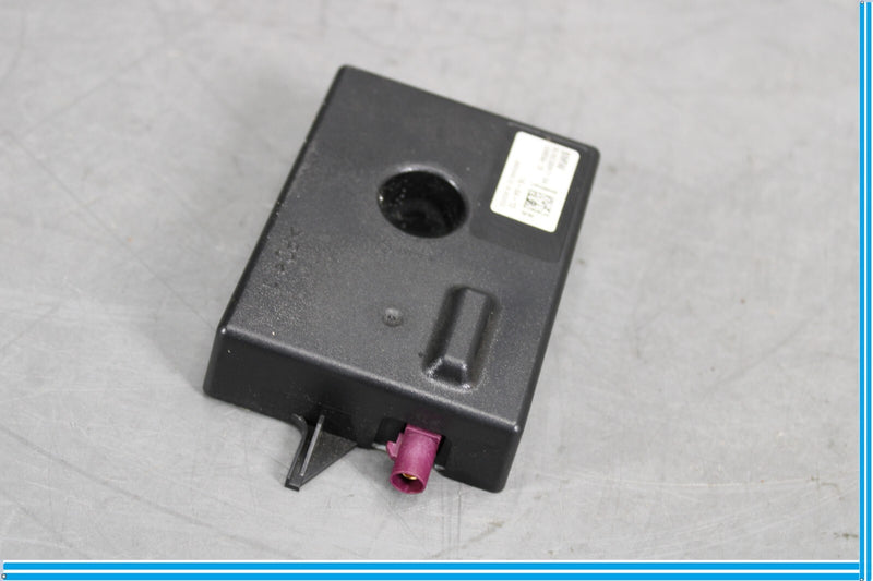 Load image into Gallery viewer, 12-18 BMW 320i 328i 428i Antenna Radio Signal Amplifier Control Module Oem
