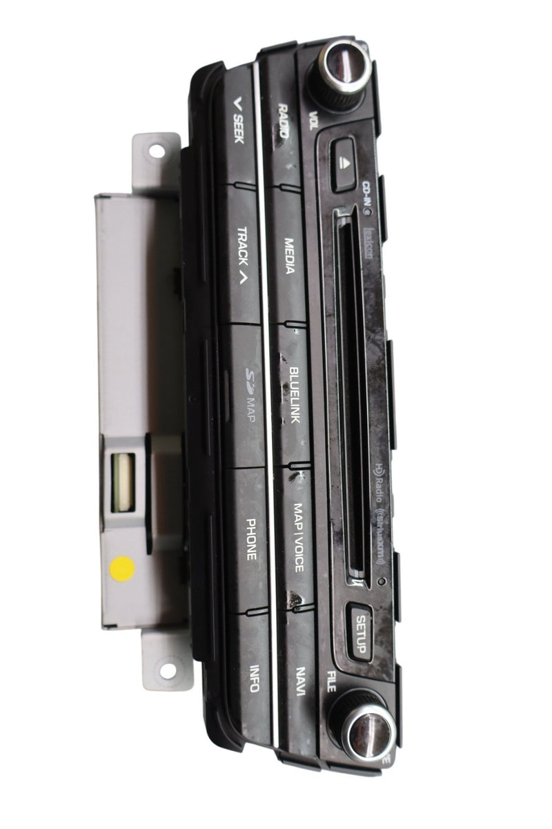 Load image into Gallery viewer, 16-17 Hyundai Genesis CD Player Radio Receiver Head Unit Black 96560-B14264 Oem
