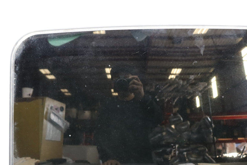 Load image into Gallery viewer, 06-13 LR Range Rover Sport Sun Roof Sunroof Top Glass Window Panel LR044746 Oem
