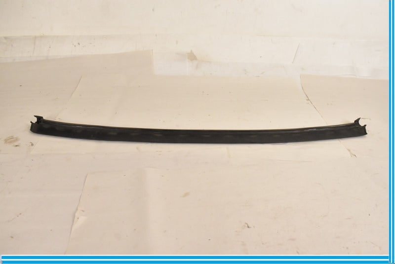 Load image into Gallery viewer, 09-15 BMW 750Li 750i F01 F02 Front Lower Door Weather strip Seal Black Oem
