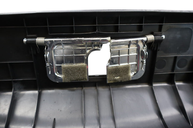 Load image into Gallery viewer, 14-16 Hyundai Equus SIG Rear Trunk Latch Lock Trim Rear Body Panel Cover Oem
