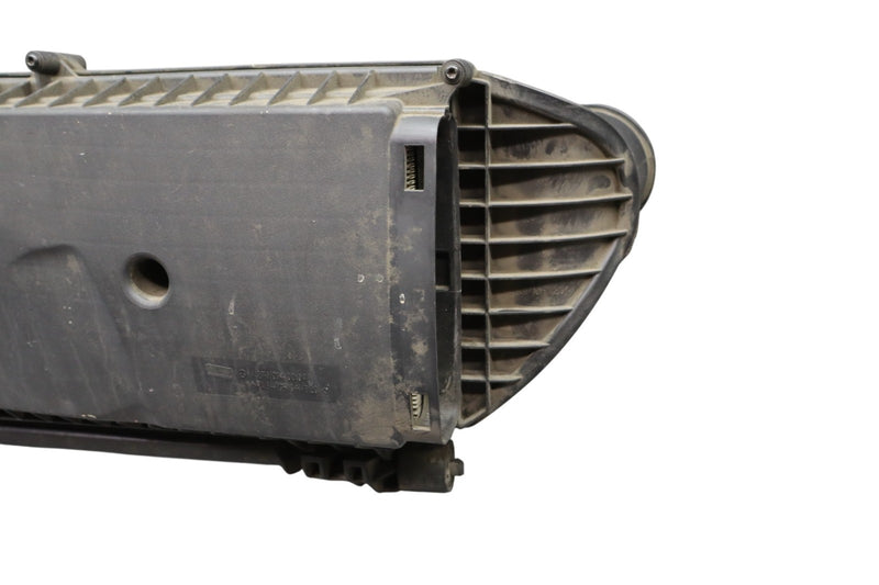 Load image into Gallery viewer, 12-16 Mercedes CLS350 E350 Air Intake Cleaner Filter Box A2760940004 Oem
