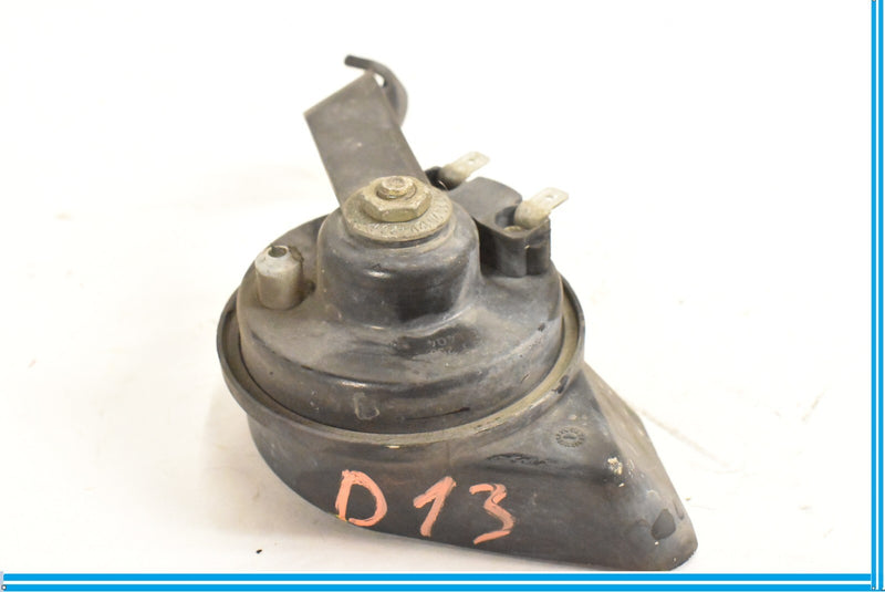 Load image into Gallery viewer, 07-14 Mercedes CL550 S550 W216 Low Tone Pitch Horn Signal Alarm Oem
