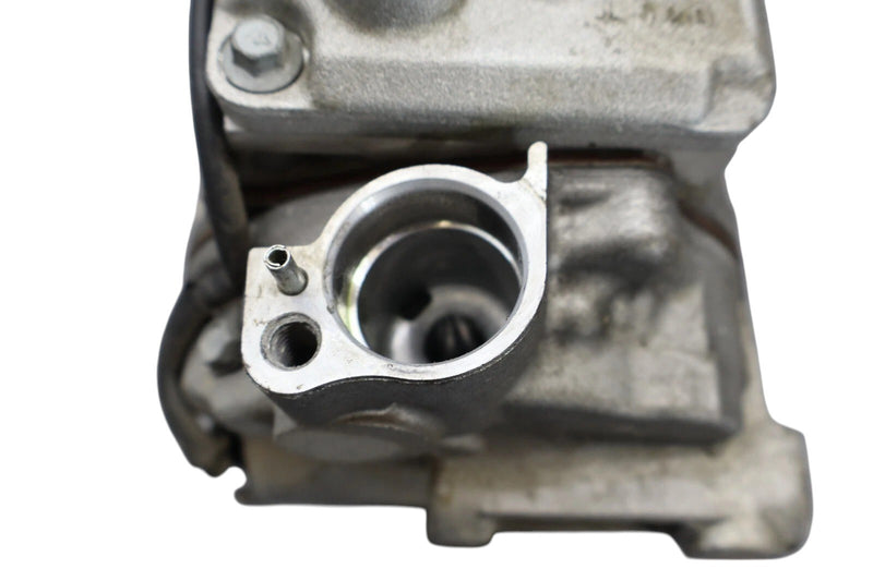 Load image into Gallery viewer, 11-15 Volkswagen VW Touareg AC A/C Air Conditioning Compressor &amp; Clutch Oem
