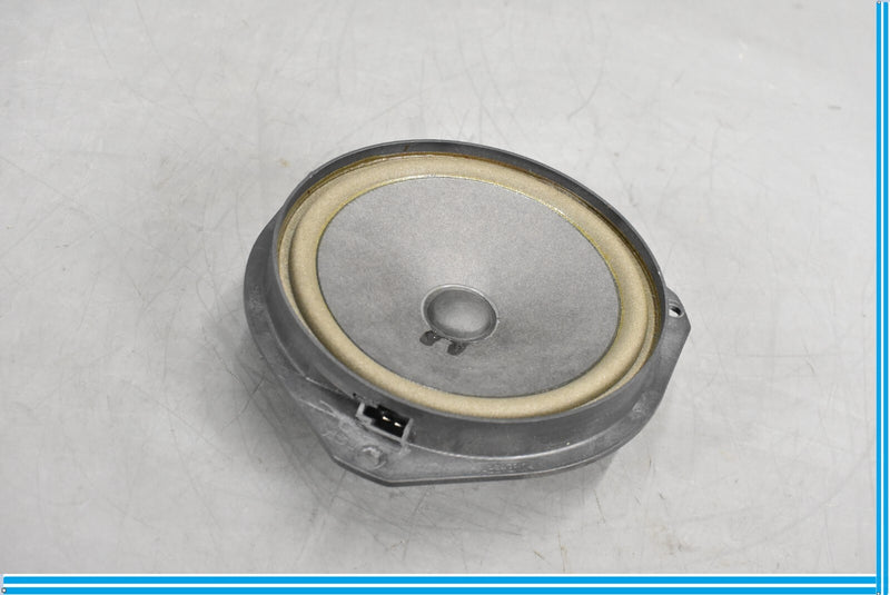 Load image into Gallery viewer, 14-17 Maserati Ghibli Rear Right Passenger Side Door Audio Speaker Oem
