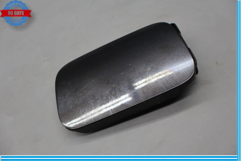 Load image into Gallery viewer, 96-02 Mercedes W210 E430 E320 Fuel Gas Tank Door Lid Cover Black Oem
