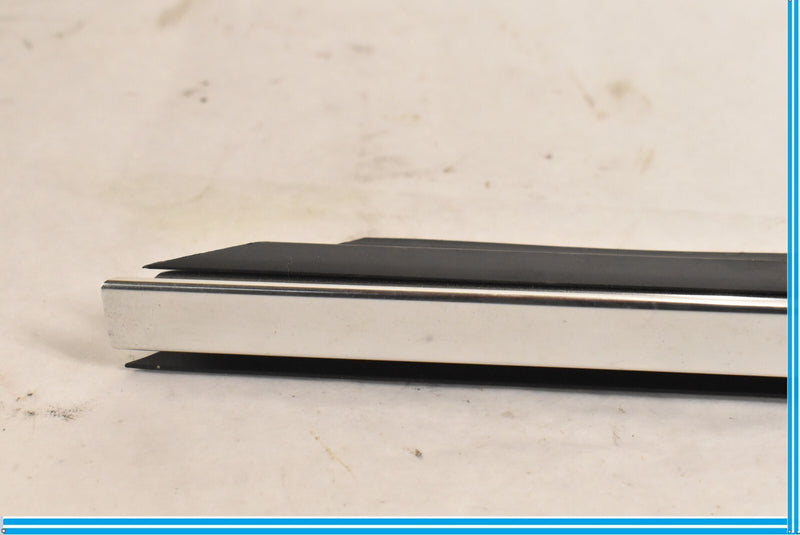 Load image into Gallery viewer, 09-15 BMW 750i 750Li F01 F02 Rear Right Door Window Inner Channel Seal Oem
