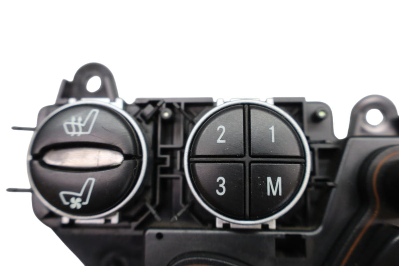 Load image into Gallery viewer, 03-08 Mercedes R230 SL500 Right Passenger Side Seat Switch Control Module Oem
