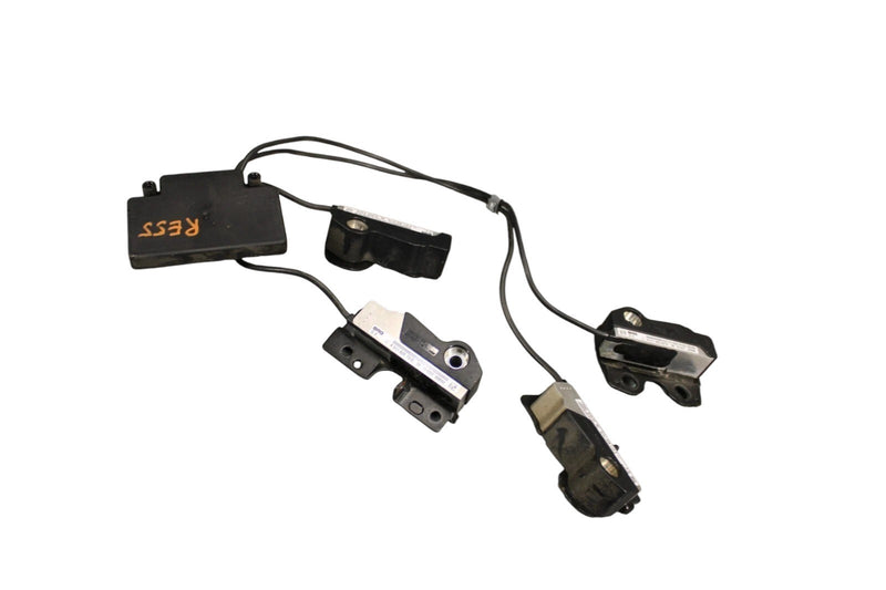 Load image into Gallery viewer, 06-13 Mercedes E350 GL450 Right Seat Weight Sensor Control Module 2119010300 Oem
