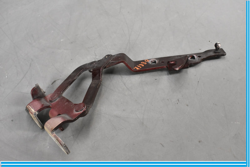 Load image into Gallery viewer, 04-13 Maserati Quattroporte M139 Front Right Passenger Side Hood Hinge Oem
