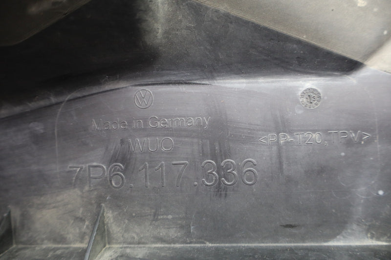 Load image into Gallery viewer, 11-14 Volkswagen Touareg VW Right Intercooler Air Guide Intake Intake Duct Oem
