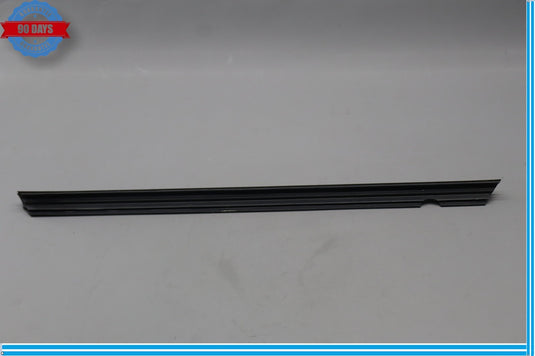 08-14 Mercedes W204 C350 Front Right Side Door Window Glass Rubber Seal Oem