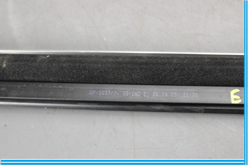 Load image into Gallery viewer, 09-15 BMW 750Li F01 F02 Rear Left Door Window Inner Belt Weatherstrip Seal Oem
