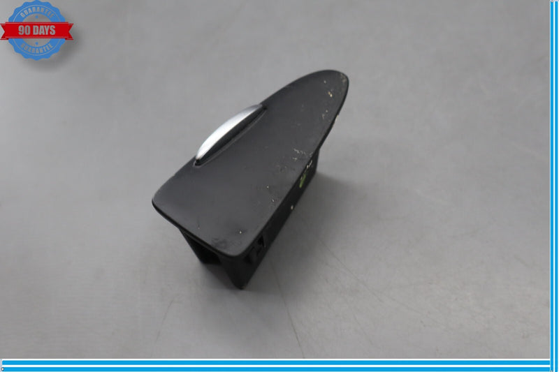 Load image into Gallery viewer, 11-16 Hyundai Equus SIG Rear Right Passenger Side Door Ashtray Compartment Oem
