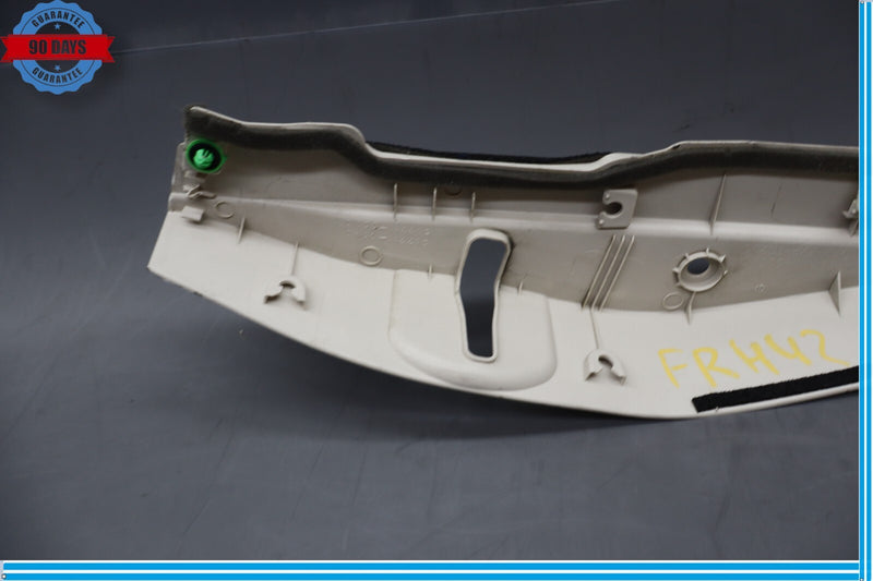 Load image into Gallery viewer, 07-12 Lexus XF40 LS460 Front Right Side Door Trim Panel 67711-50010 LA01 Oem
