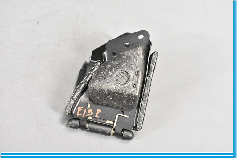 Load image into Gallery viewer, 2008 Volvo C70 Right Side Upper C Pillar Hinge Oem
