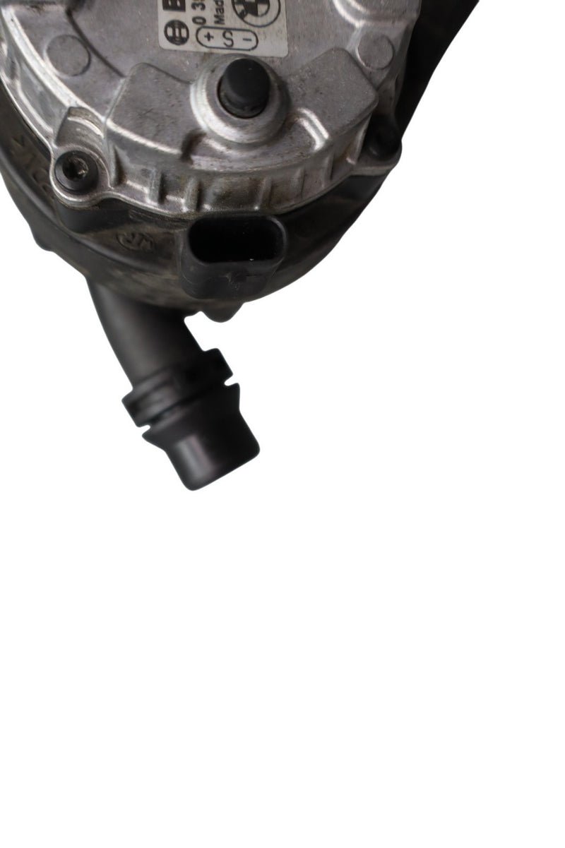 Load image into Gallery viewer, 14-21 BMW i3 I01 Hybrid Auxiliary AUX Circulation Water Pump 0392024055 Oem
