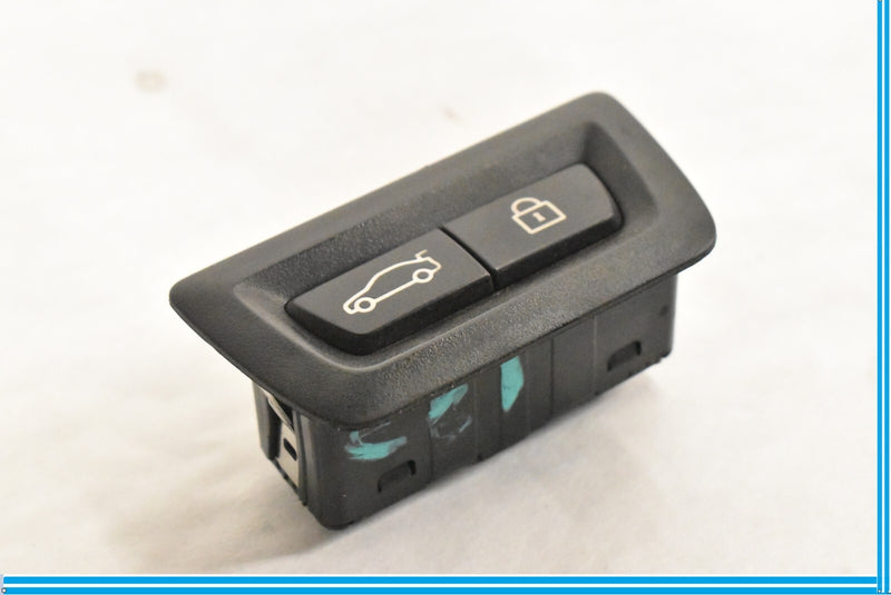 Load image into Gallery viewer, 2012 BMW 750i Rear Tailgate Boot Lid Open Switch Button  oem PART 916264504
