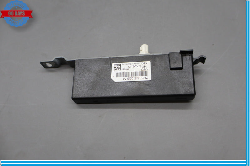 Load image into Gallery viewer, 11-18 Porsche Cayenne Rear Left Side Antenna Amplifier Booster AMP Module Oem

