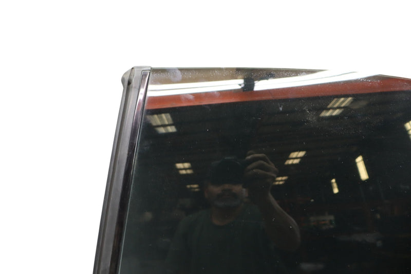 Load image into Gallery viewer, 10-17 Mercedes W207 E350 E550 Rear Left Driver Side Door Window Auto Glass Oem

