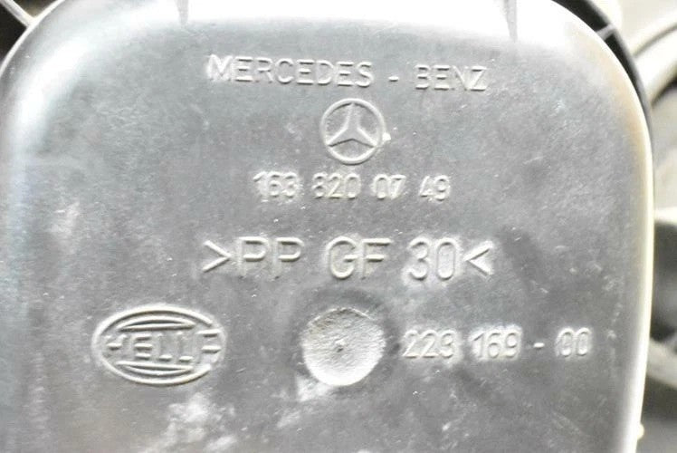 Load image into Gallery viewer, 02-05 Mercedes W163 ML320 ML350 Front Left Driver Side Headlight Headlamp OEM
