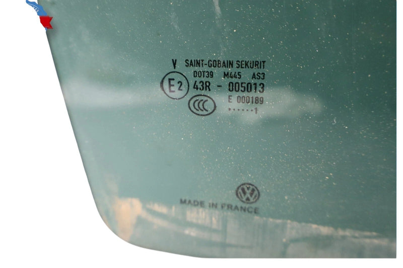 Load image into Gallery viewer, 11-17 Volkswagen Touareg Rear Right Passenger Side Door Window Auto Glass OEM
