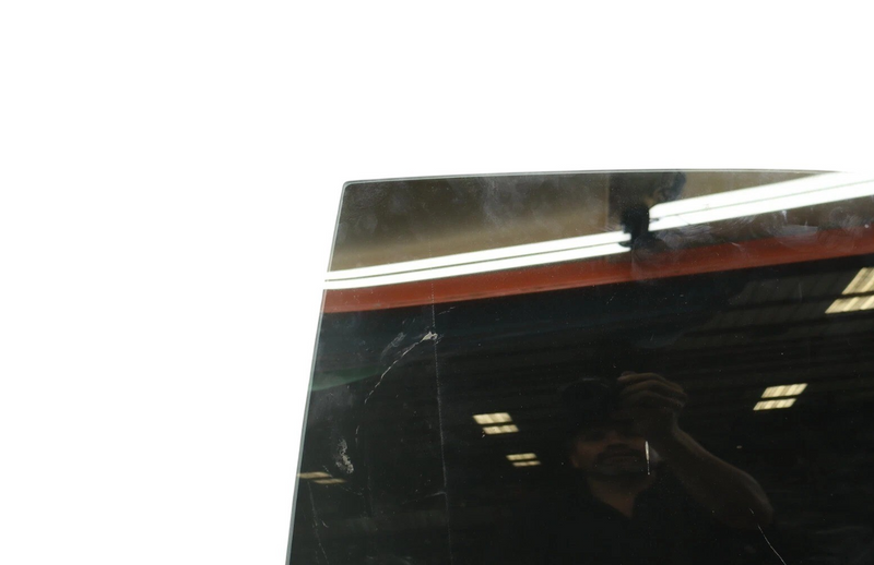 Load image into Gallery viewer, 14-22 Maserati Ghibli M157 Rear Left Side Door Window Auto Glass 670038124 Oem
