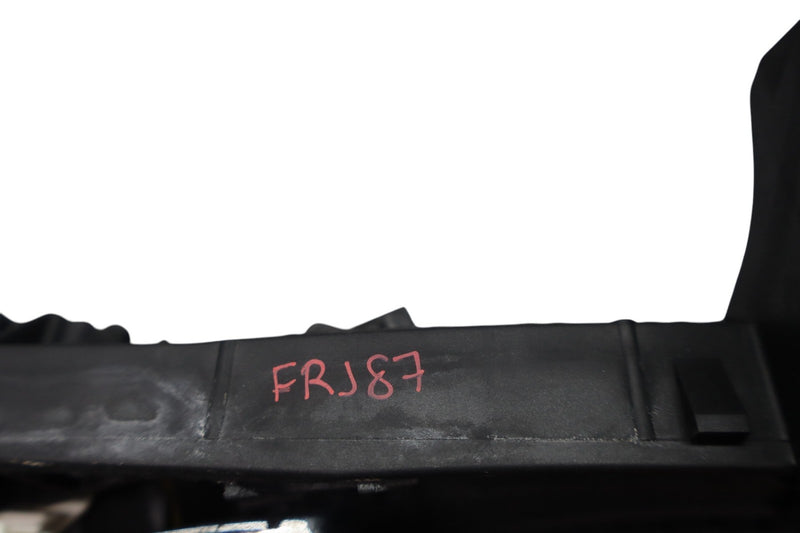Load image into Gallery viewer, 11–17 Mercedes CLS550 W218 Front Right Side Exterior Door Handle Keyless Go Oem

