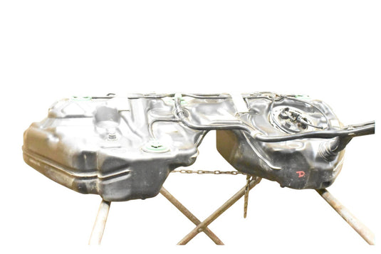 15-18 Mercedes W205 C300 Fuel Gas Tank Reservoir Assembly 2054701800 OEM