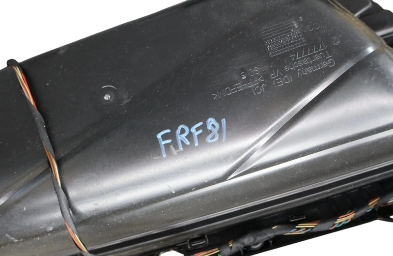 Load image into Gallery viewer, 11-16 BMW F10 528i 535i 550i Front Right Side Interior Door Panel Cover Trim Oem

