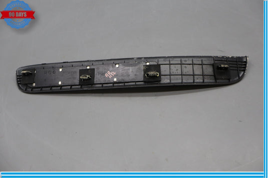 15-16 Hyundai Genesis Rear Right Passenger Side Door Sill Scuff Plate Trim Oem