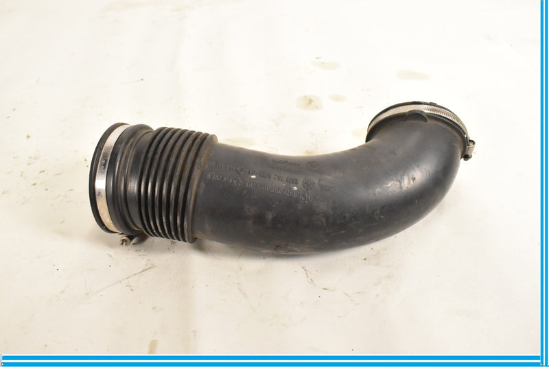 Load image into Gallery viewer, 04-05 BMW 645Ci E61 Air Cleaner Intake Box Mass Meter Boot Duct Oem 13717521024
