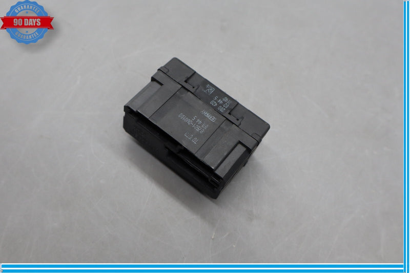 Load image into Gallery viewer, 02-10 Lexus SC430 Z40 Front Left Driver Side Seat Heater Control Module Oem
